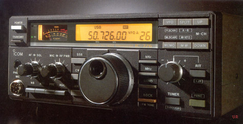 ICOM IC 726 КВ /.УКВ радиостанция - Кликнете на изображението, за да го затворите
